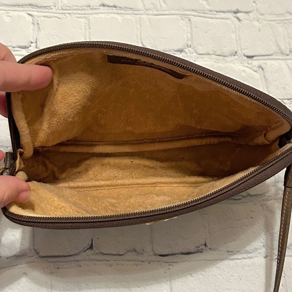 Gucci GG Supreme Vintage Brown Crossbody / Shoulder Bag In Beautiful Condition. - Picture 12 of 16